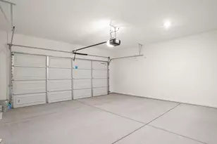 6894 W Sweetshade Ln, Tucson, AZ 85757 - Photo 11