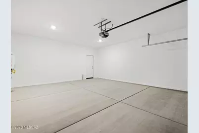 6873 W Indian Clover Way, Tucson, AZ 85757 - Photo 17