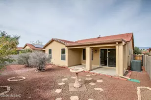 9410 E Grapevine Spring Pl, Tucson, AZ 85710 - Photo 33