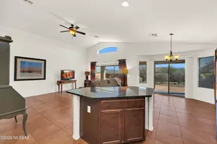 971 W Rio Teras, Green Valley, AZ 85614 - Photo 13