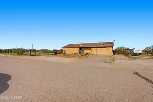 16590 W Chital Rd, Marana, AZ 85653 - Photo 3
