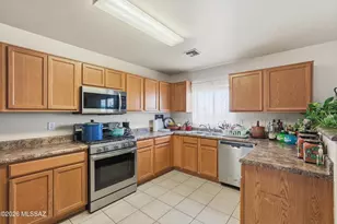 16590 W Chital Rd, Marana, AZ 85653 - Photo 11