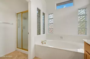 1261 E Clearwind Pl, Oro Valley, AZ 85755 - Photo 31