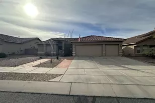 5225 W Wild Burro Spring Dr, Marana, AZ 85658 - Photo 1