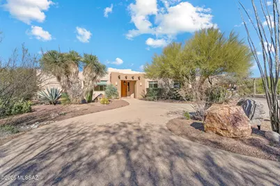 3051 N Fennimore Avenue, Tucson, AZ 85749 - Photo 1