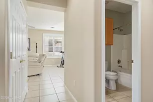 7989 W Morning Light Way, Tucson, AZ 85743 - Photo 9