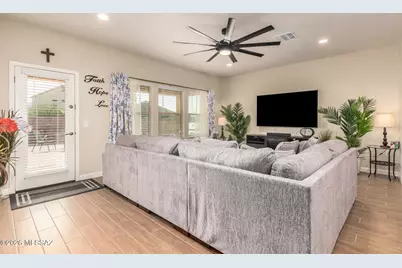 8763 Weeping Dalea Drive, Marana, AZ 85653 - Photo 9