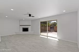 9056 E Calle Norlo, Tucson, AZ 85710 - Photo 9