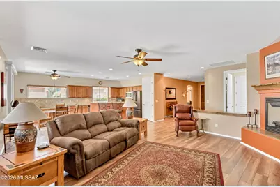 6041 W Ten Star Drive, Tucson, AZ 85713 - Photo 9