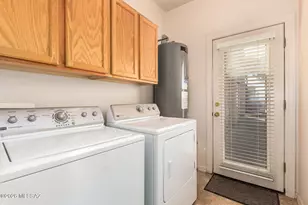 2262 N Woods Pl, Tucson, AZ 85749 - Photo 31