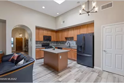 9389 S Avenida Mochuelo, Vail, AZ 85641 - Photo 13