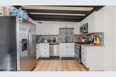 2226 E Warwick Vista, Tucson, AZ 85713 - Photo 7