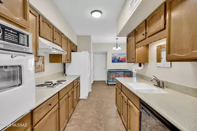 1241 W Calle Ramiro, Green Valley, AZ 85622 - Photo 11