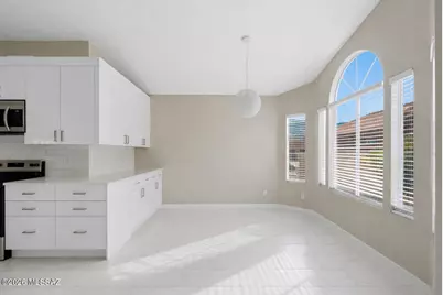 36892 S Golf Course Drive, Tucson, AZ 85739 - Photo 7