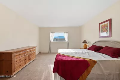 919 W Camino Guarina, Green Valley, AZ 85614 - Photo 17