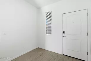 4722 E Julian Wash Dr, Tucson, AZ 85706 - Photo 9