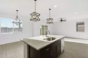 4722 E Julian Wash Dr, Tucson, AZ 85706 - Photo 15