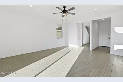4722 E Julian Wash Drive, Tucson, AZ 85706 - Photo 11