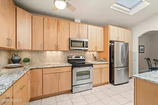7402 E Wandering Rd, Tucson, AZ 85750 - Photo 13
