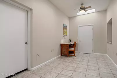 7402 E Wandering Road, Tucson, AZ 85750 - Photo 9