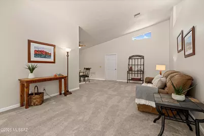 7402 E Wandering Road, Tucson, AZ 85750 - Photo 3