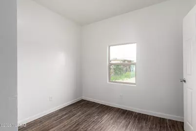 420 W 26th Street, Tucson, AZ 85713 - Photo 9