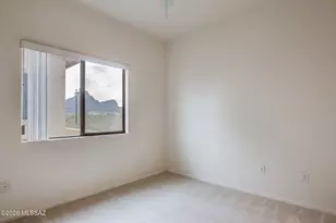 8371 N Amber Burst Dr, Tucson, AZ 85743 - Photo 17