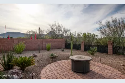 8371 N Amber Burst Drive, Tucson, AZ 85743 - Photo 33