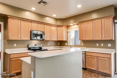 8371 N Amber Burst Drive, Tucson, AZ 85743 - Photo 11