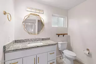 220 S Clausen Cir, Tucson, AZ 85745 - Photo 15