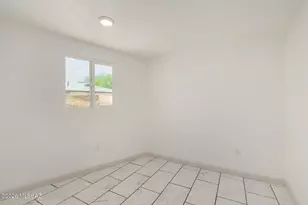 2429 E Cameron Vista, Tucson, AZ 85713 - Photo 15