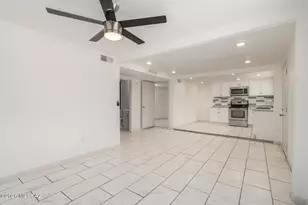 2429 E Cameron Vista, Tucson, AZ 85713 - Photo 9