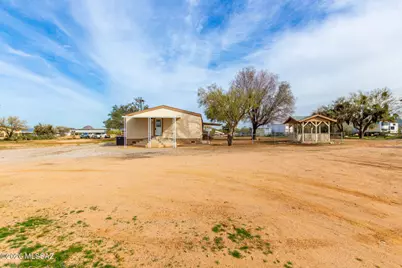 12823 W Crystal Rose Lane, Tucson, AZ 85743 - Photo 5