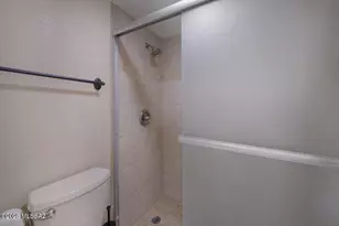 6651 N Campbell Ave, Tucson, AZ 85718 - Photo 15