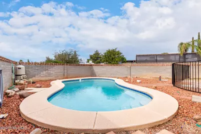 1535 S Rocky Mountain Drive, Tucson, AZ 85710 - Photo 31