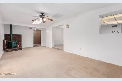1535 S Rocky Mountain Drive, Tucson, AZ 85710 - Photo 13