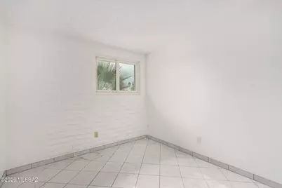 1535 S Rocky Mountain Drive, Tucson, AZ 85710 - Photo 19