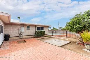 1535 S Rocky Mountain Dr, Tucson, AZ 85710 - Photo 29