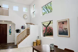 5202 N Spring View Dr, Tucson, AZ 85749 - Photo 9