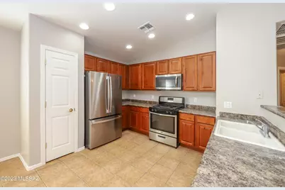 8187 S Camino Serpe, Tucson, AZ 85747 - Photo 5