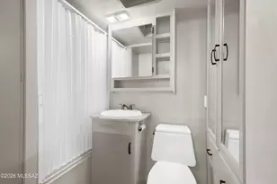 200 N Holiday Dr, Oracle, AZ 85623 - Photo 43