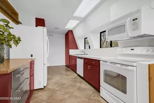 200 N Holiday Dr, Oracle, AZ 85623 - Photo 15