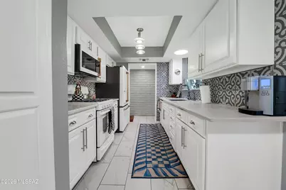 5665 N Camino Del Sol, Tucson, AZ 85718 - Photo 11