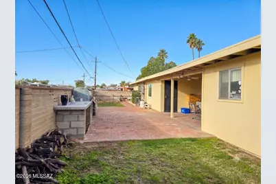 8556 E Kenyon Drive, Tucson, AZ 85710 - Photo 29