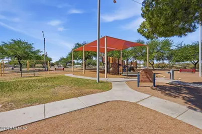 8556 E Kenyon Drive, Tucson, AZ 85710 - Photo 33