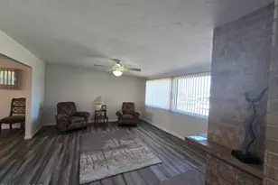 8556 E Kenyon Dr, Tucson, AZ 85710 - Photo 3