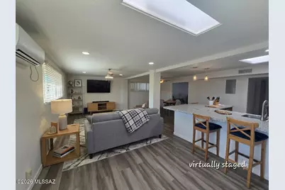 8556 E Kenyon Drive, Tucson, AZ 85710 - Photo 9