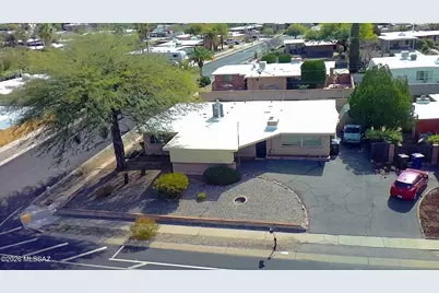 8556 E Kenyon Drive, Tucson, AZ 85710 - Photo 35