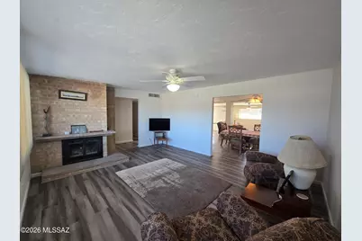 8556 E Kenyon Drive, Tucson, AZ 85710 - Photo 5