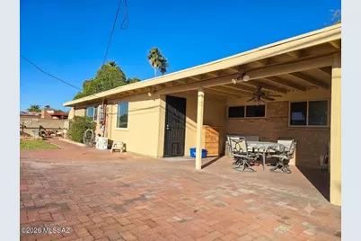 8556 E Kenyon Drive, Tucson, AZ 85710 - Photo 25